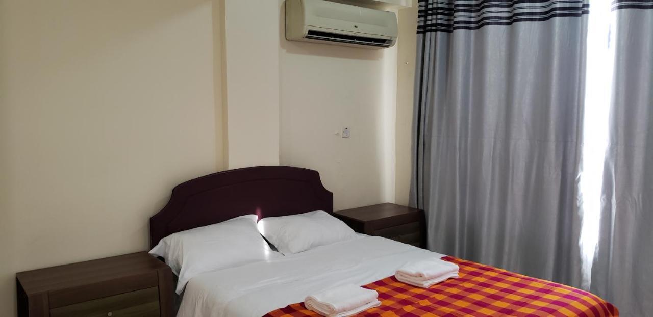 Pearl At Oyster Bay Bed & Breakfast Dar es Salaam Exterior photo